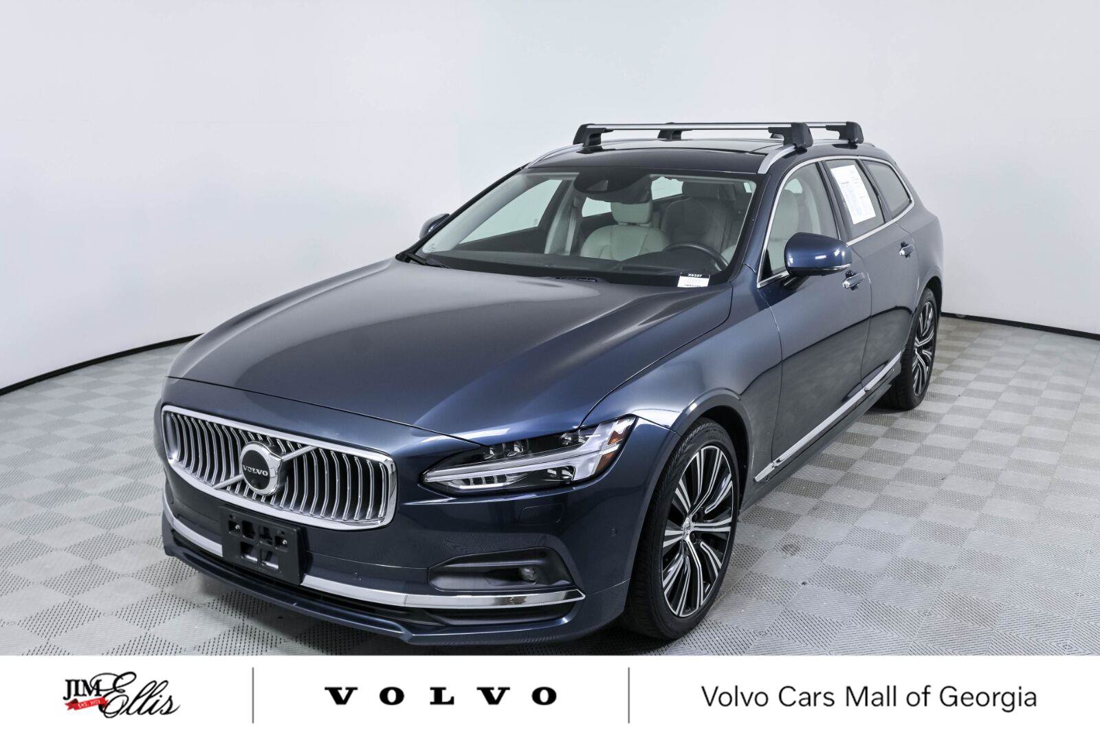 Used 2021 Volvo V90 T6 Inscription AWD/4WD image 1