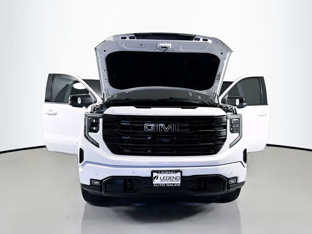 Used 2024 GMC Sierra 1500 Elevation w/ Elevation Premium Package AWD/4WD image 22