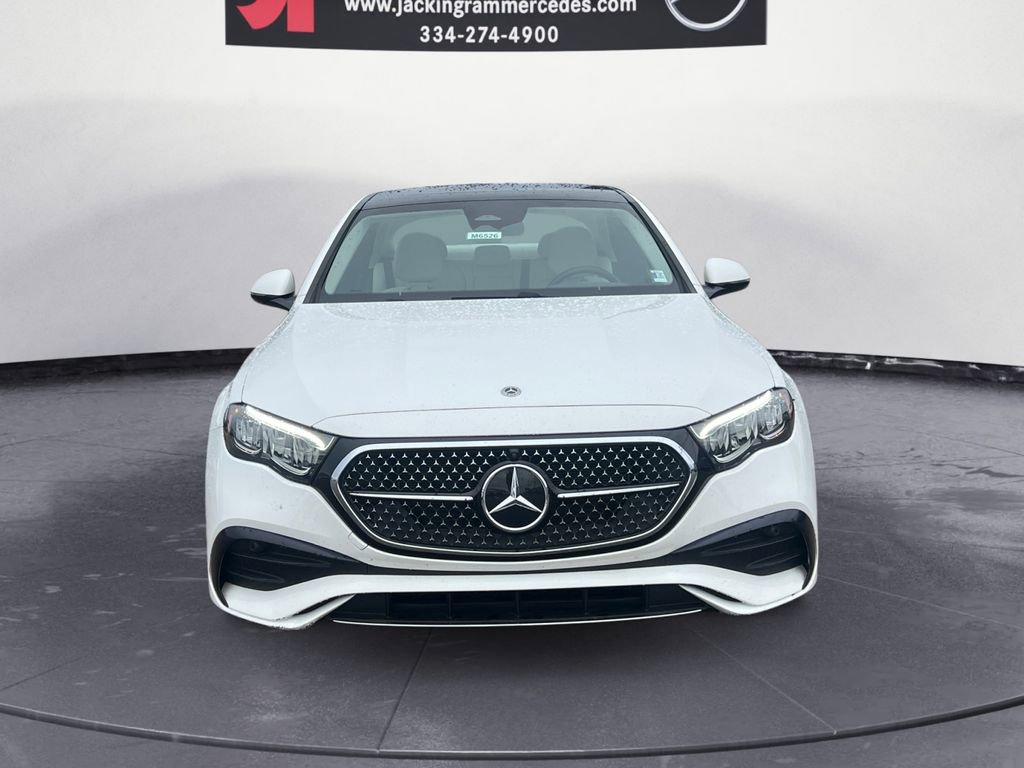 Used 2025 Mercedes-Benz E 350 4MATIC Sedan image 8