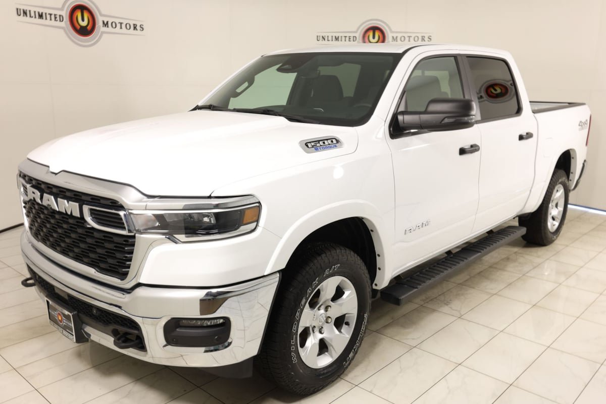 Used 2025 RAM 1500 Big Horn AWD/4WD image 5