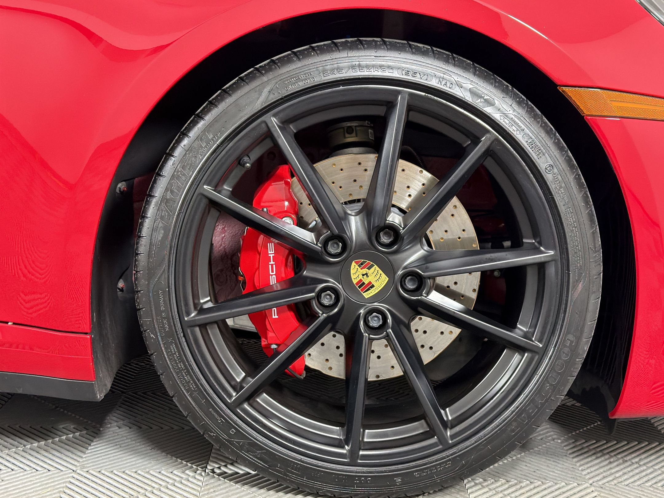 Certified 2020 Porsche 911 Carrera 4S AWD/4WD image 14