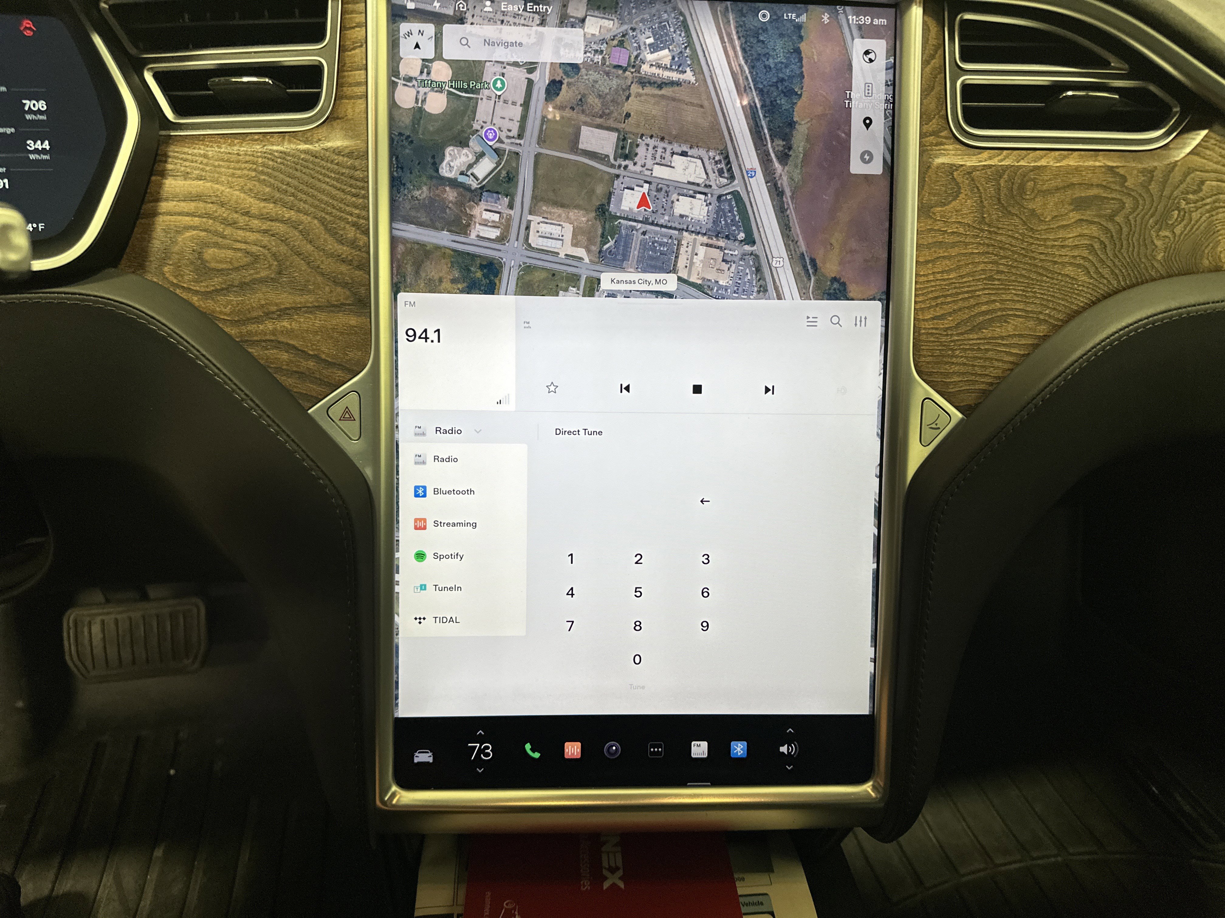 Used 2017 Tesla Model S 75D image 23