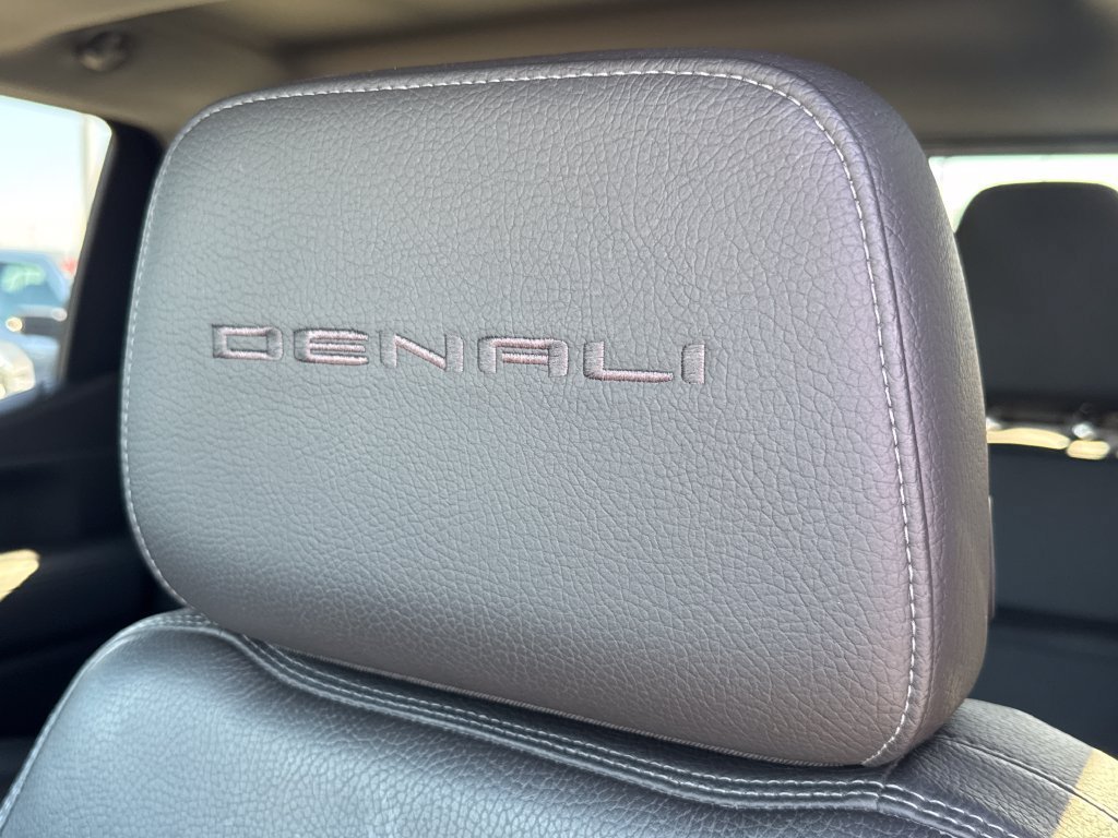 Certified 2020 GMC Sierra 1500 Denali w/ Denali Ultimate Package AWD/4WD image 19