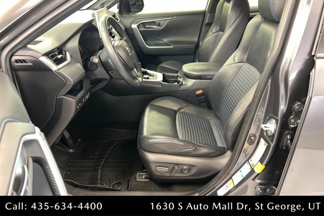 Used 2019 Toyota RAV4 XSE AWD/4WD image 17