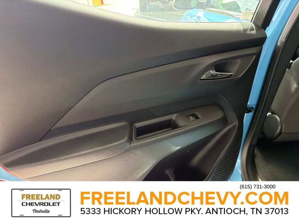 New 2027 Chevrolet Bolt LT w/ Comfort Package image 9