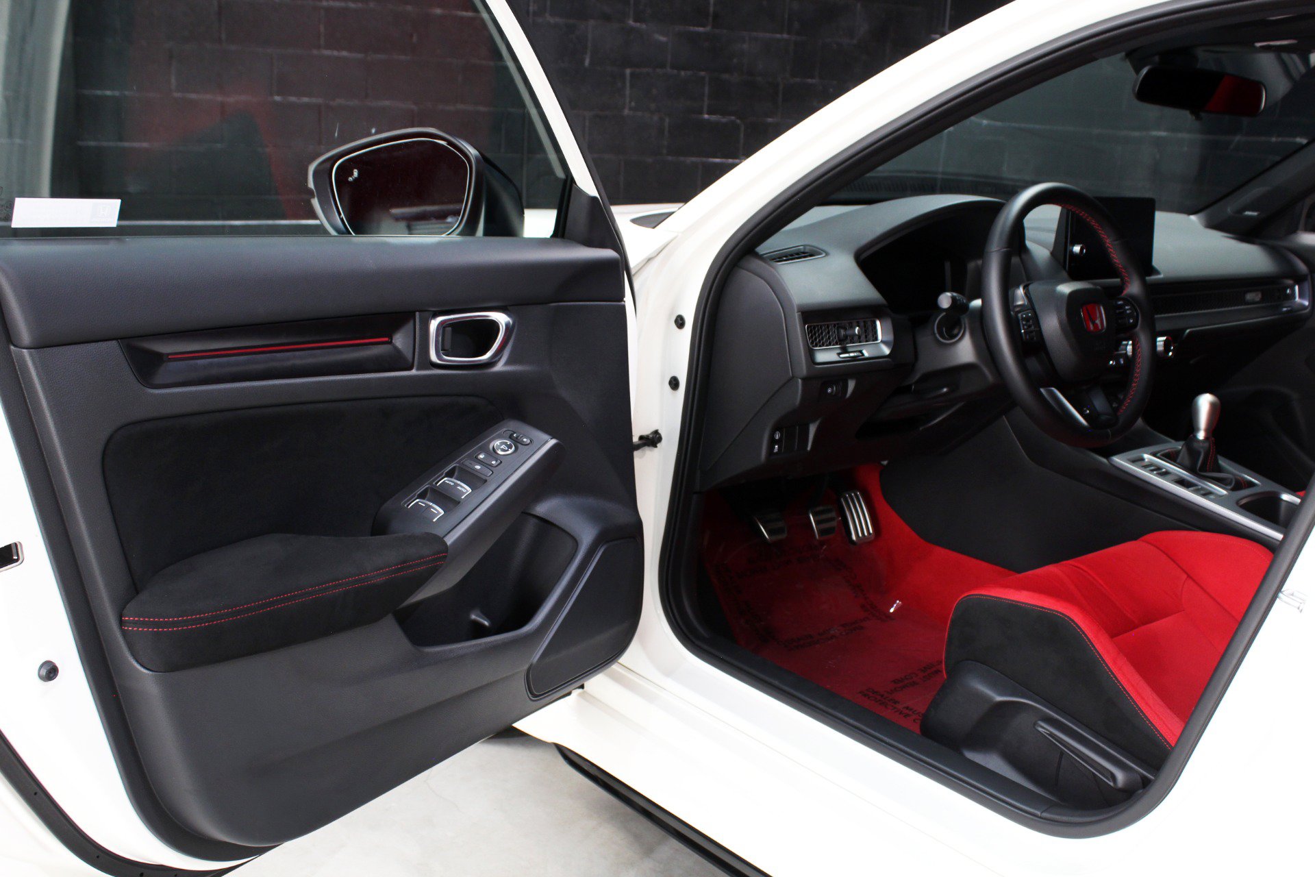 Used 2024 Honda Civic Type R image 31