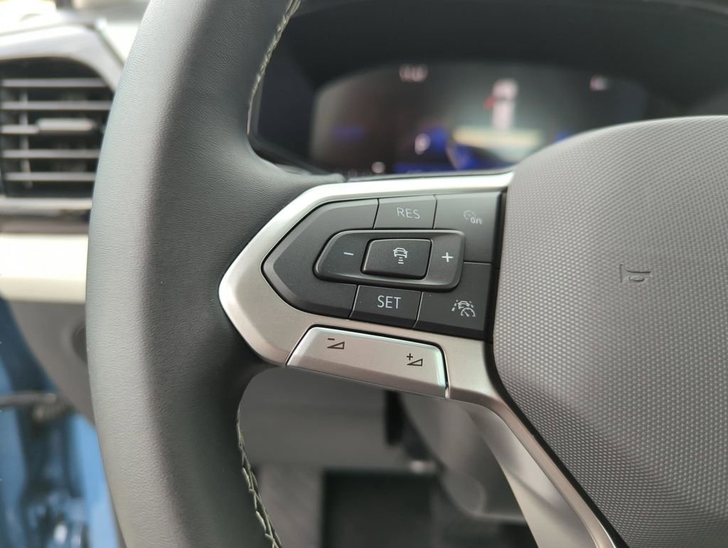 New 2026 Volkswagen Taos S image 23