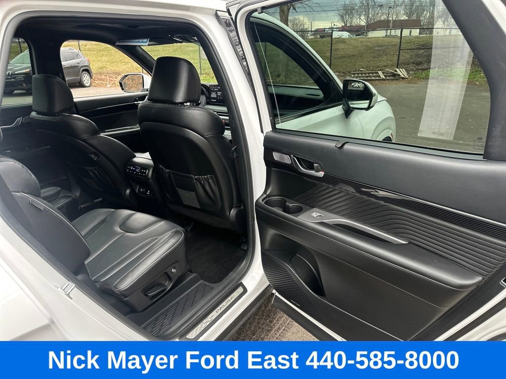 Used 2025 Hyundai Palisade Calligraphy image 16