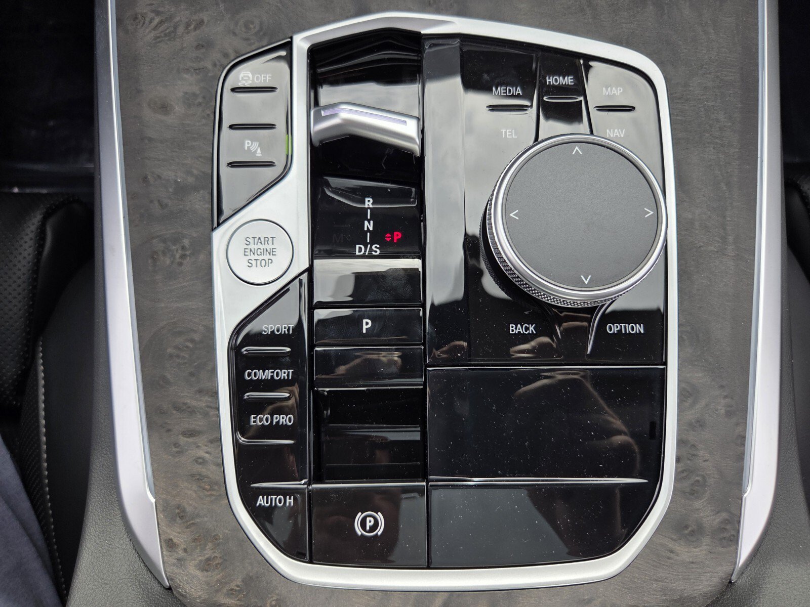 Used 2026 BMW X5 sDrive40i RWD image 25