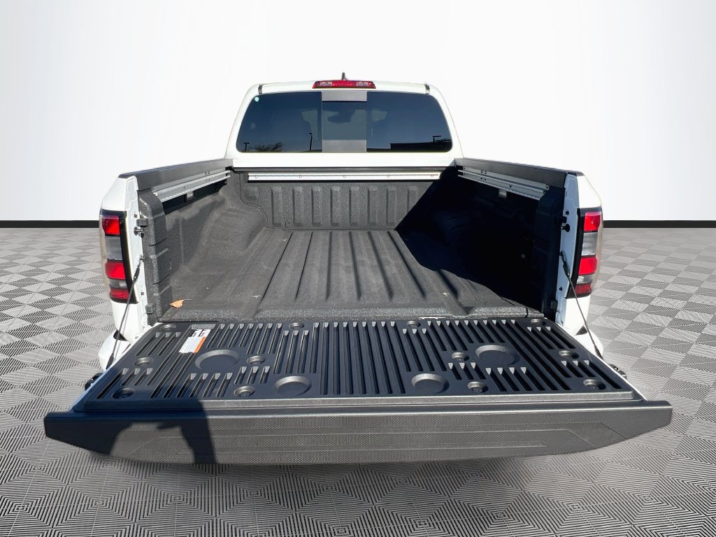 New 2027 Nissan Frontier SV w/ SV Convenience Package RWD image 24