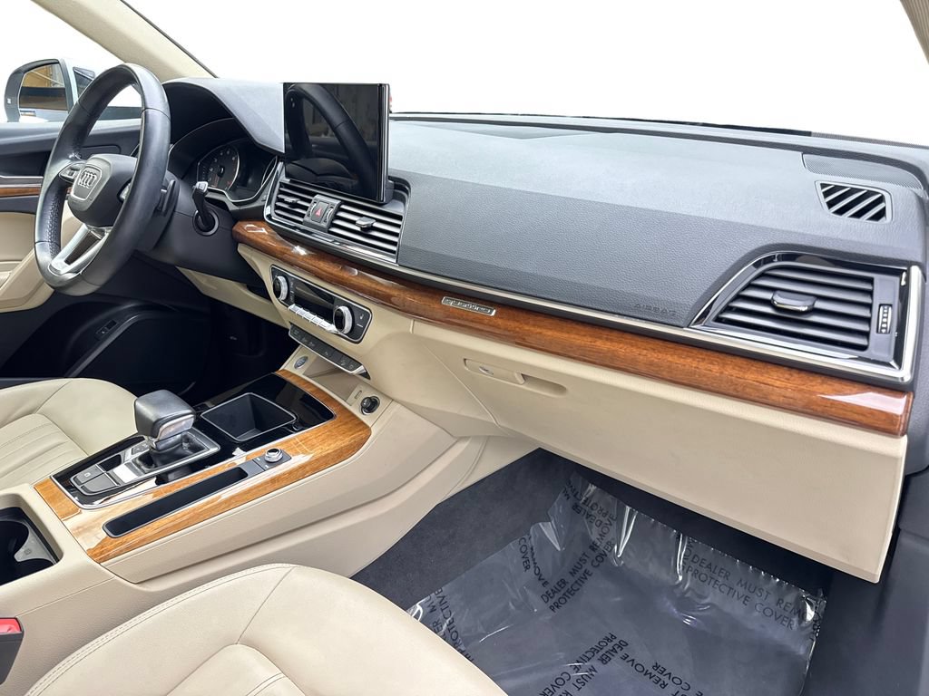 Used 2023 Audi Q5 2.0T Premium w/ Convenience Package AWD/4WD image 53