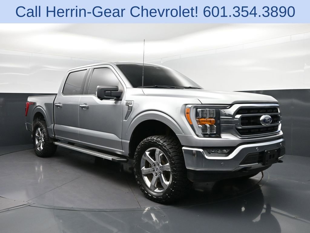 Used 2022 Ford F150 XLT w/ Equipment Group 302A High AWD/4WD image 9