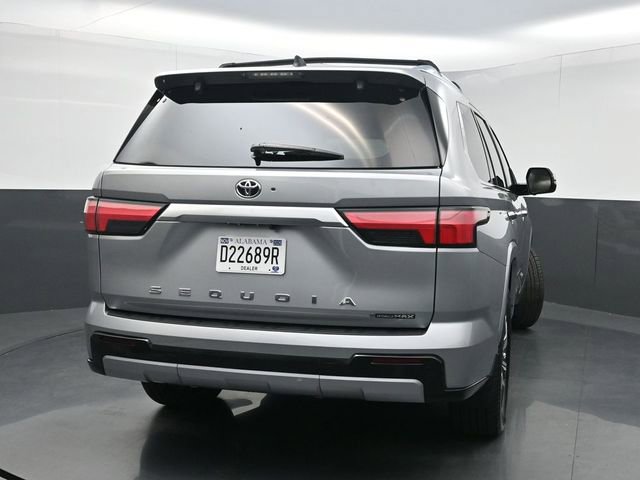Used 2025 Toyota Sequoia Capstone image 3
