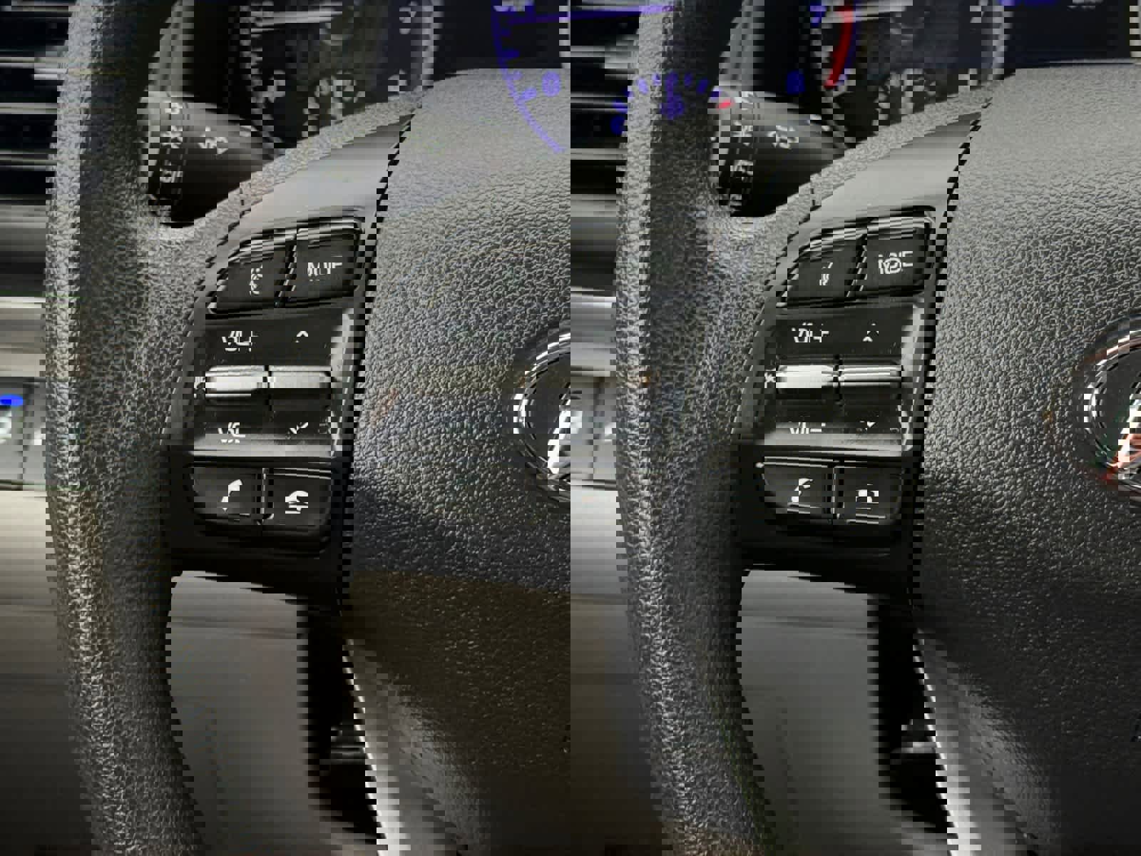 Used 2020 Hyundai Elantra SEL image 18