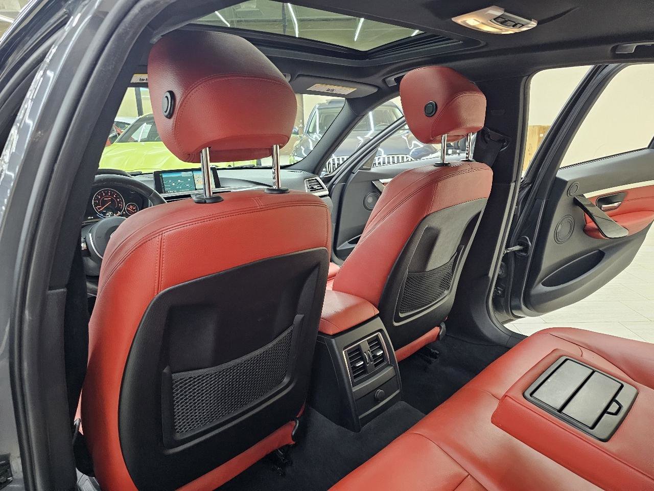 Used 2016 BMW 328i Sedan image 25