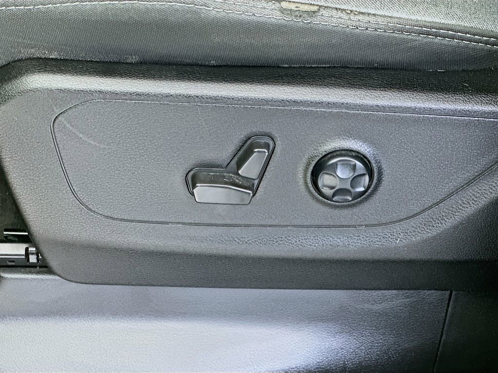 Used 2021 RAM 1500 Big Horn AWD/4WD image 22