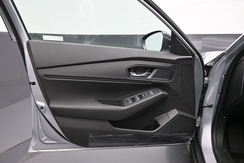 New 2025 Honda Accord SE image 18
