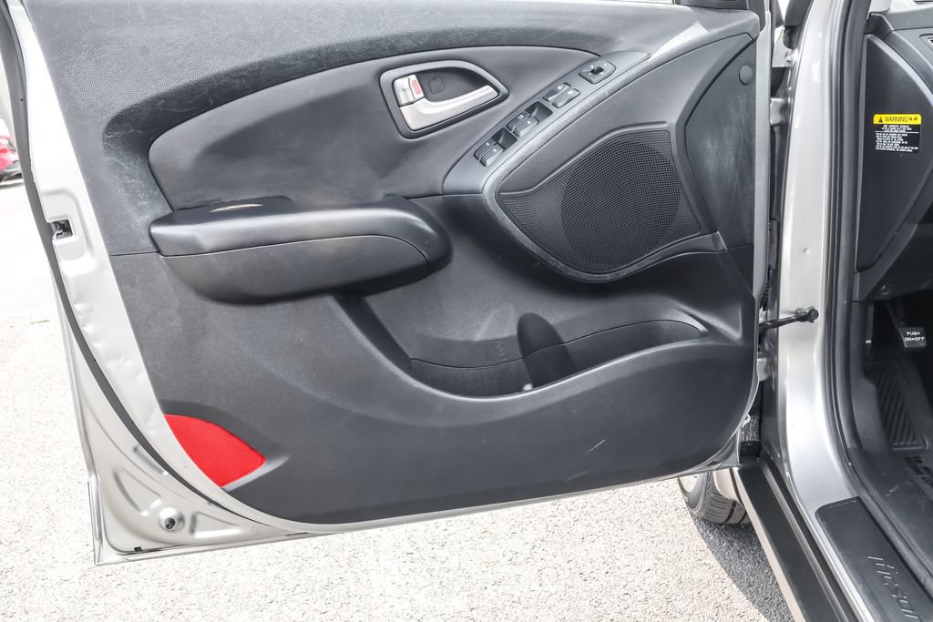 Used 2012 Hyundai Tucson GLS AWD/4WD image 26