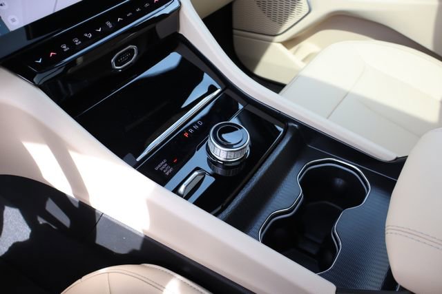 New 2026 Jeep Grand Cherokee Limited AWD/4WD image 24