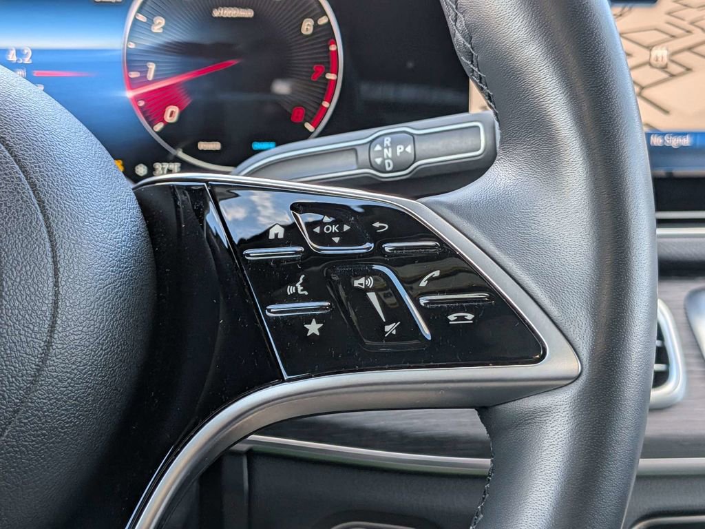 Used 2025 Mercedes-Benz GLE 350 4MATIC image 28