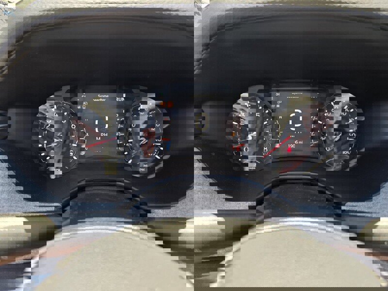 Certified 2025 Jeep Compass Latitude AWD/4WD image 31