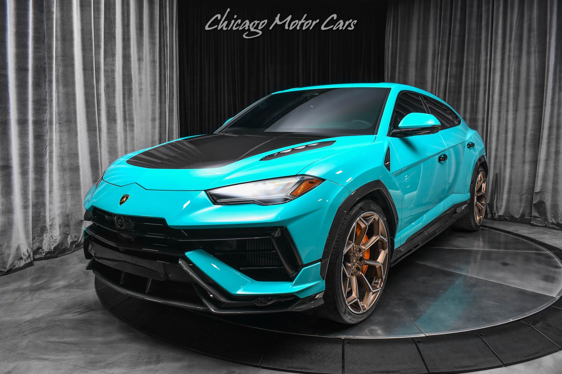 Used 2024 Lamborghini Urus Performante AWD/4WD image 37