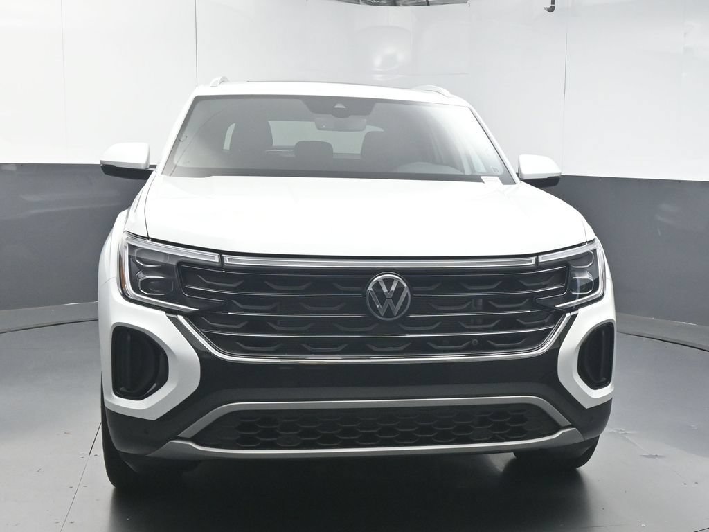 New 2026 Volkswagen Atlas Cross Sport SE FWD image 3