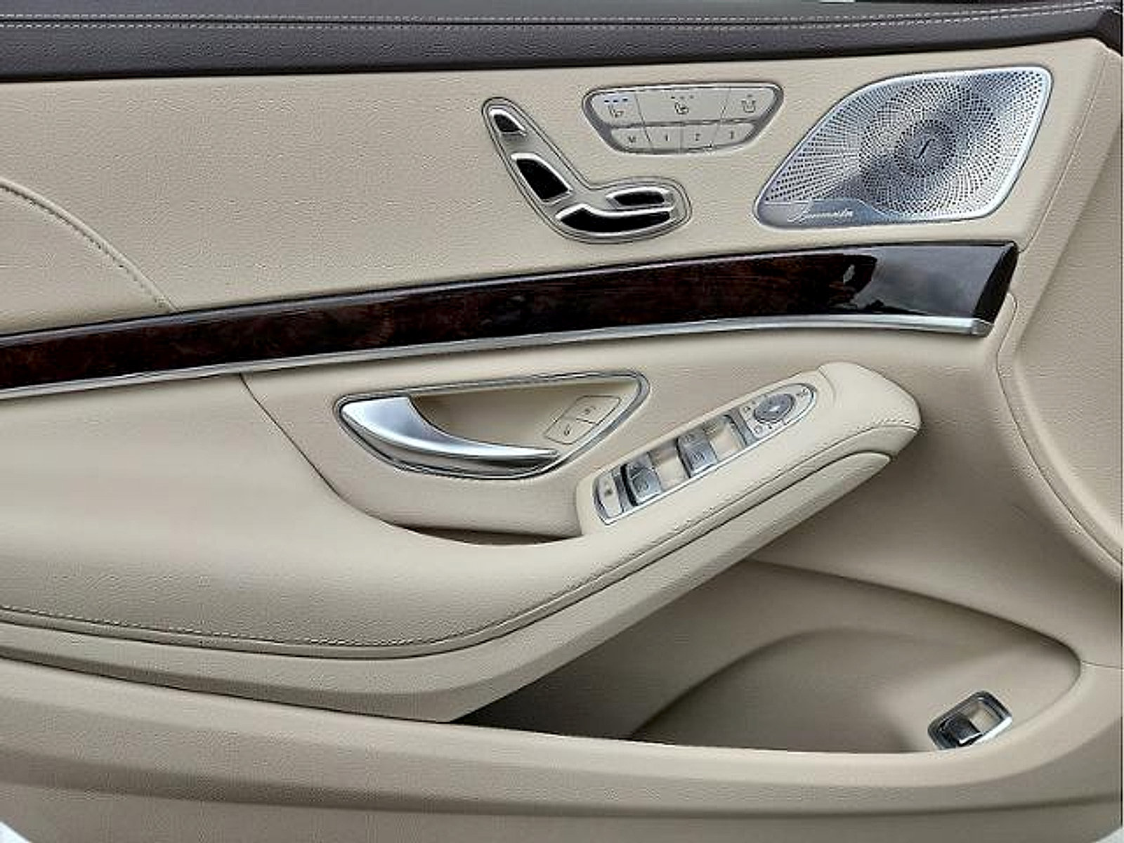 Used 2020 Mercedes-Benz S 450 4MATIC Sedan image 12