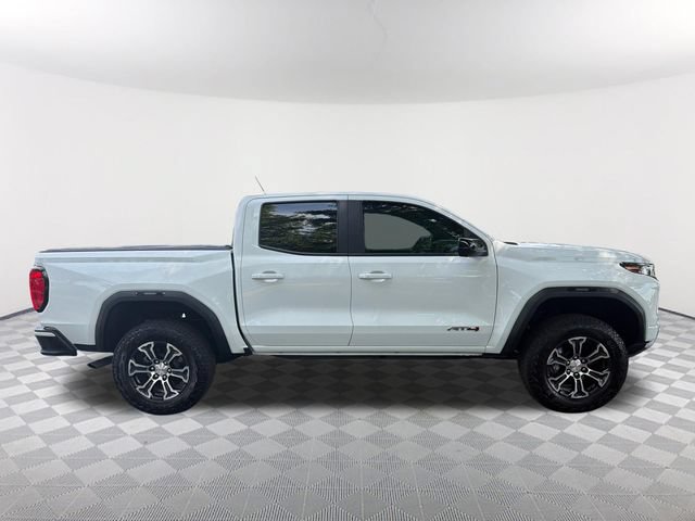Used 2025 GMC Canyon AT4 w/ Technology Plus Package AWD/4WD image 4