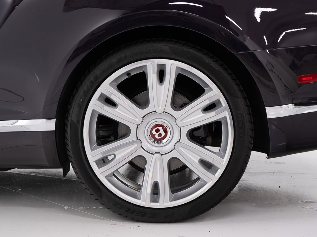 Used 2017 Bentley Continental GT image 39