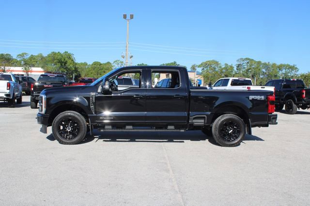 Used 2024 Ford F250 Lariat w/ Black Appearance Package image 6
