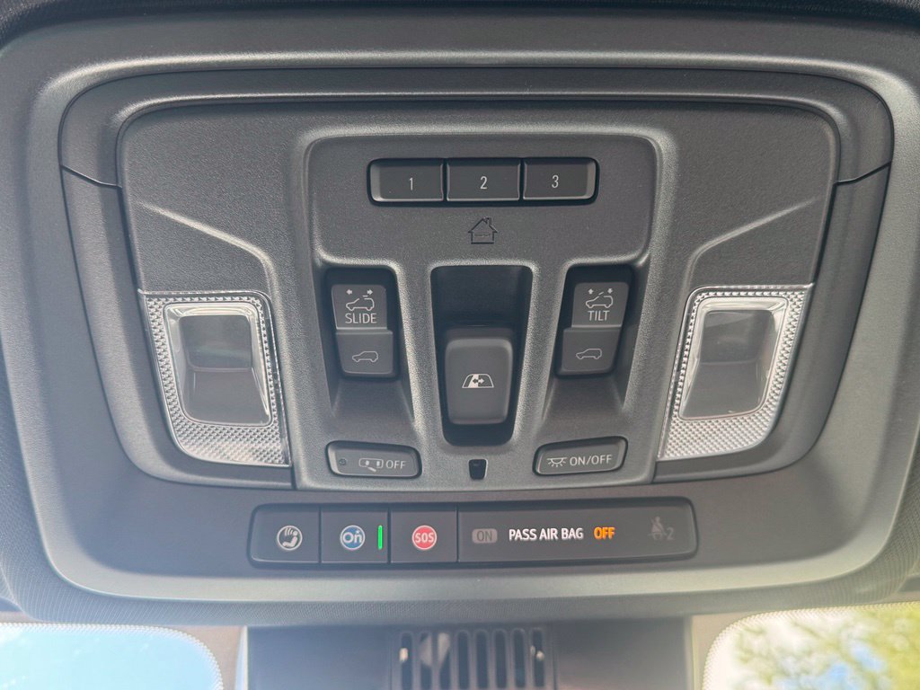 New 2026 Chevrolet Silverado 3500 High Country w/ High Country Premium Package AWD/4WD image 22