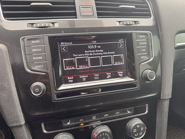 Used 2015 Volkswagen GTI S FWD image 8
