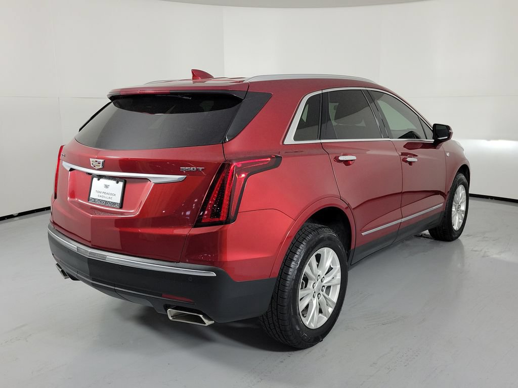 Certified 2023 Cadillac XT5 Luxury FWD image 3
