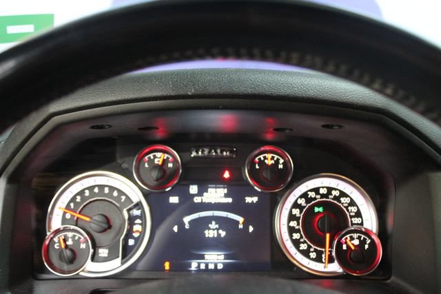 Used 2022 RAM 1500 Warlock AWD/4WD image 18