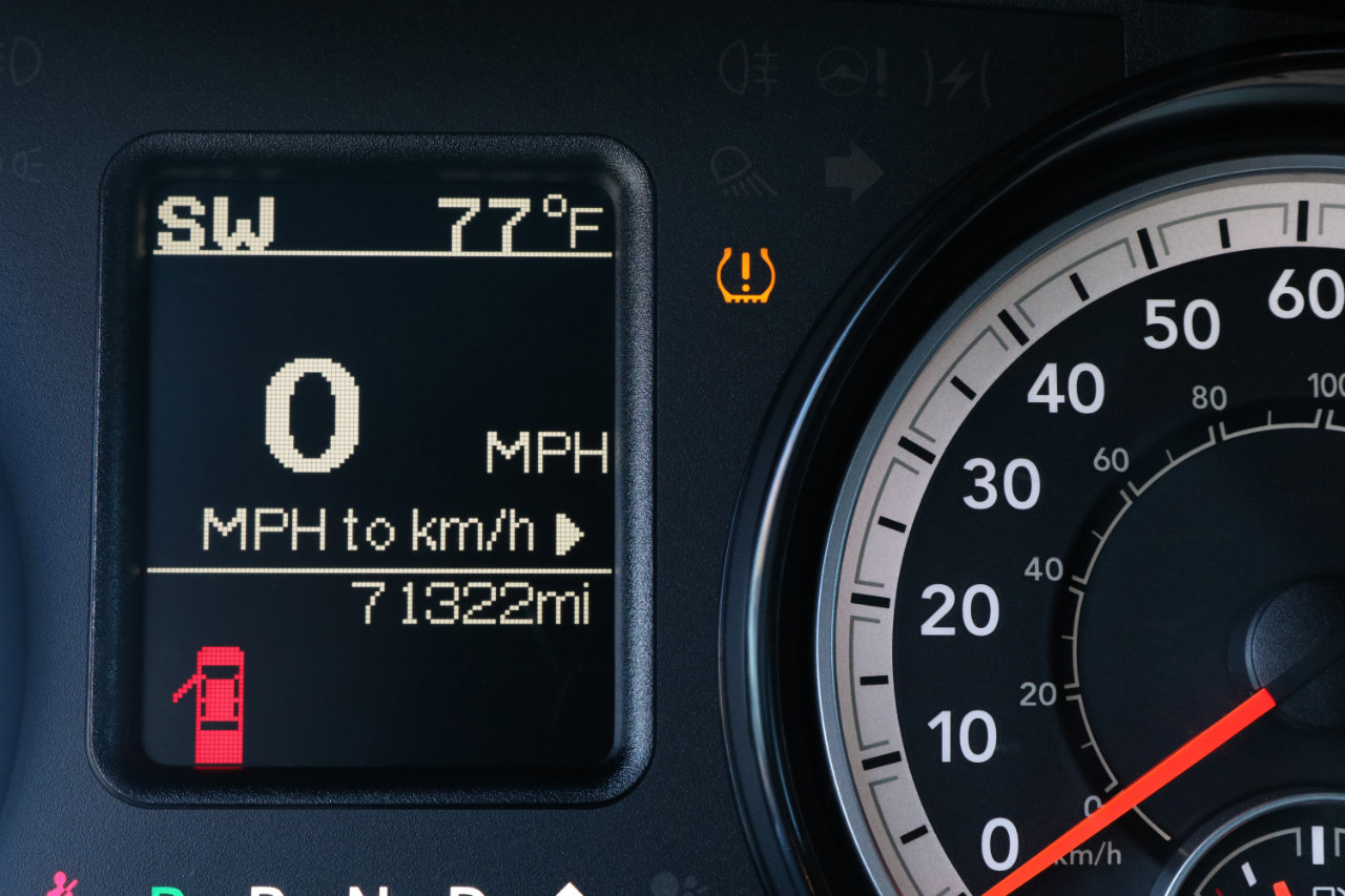 Used 2018 RAM 1500 Express w/ Black Ram 1500 Express Group image 20