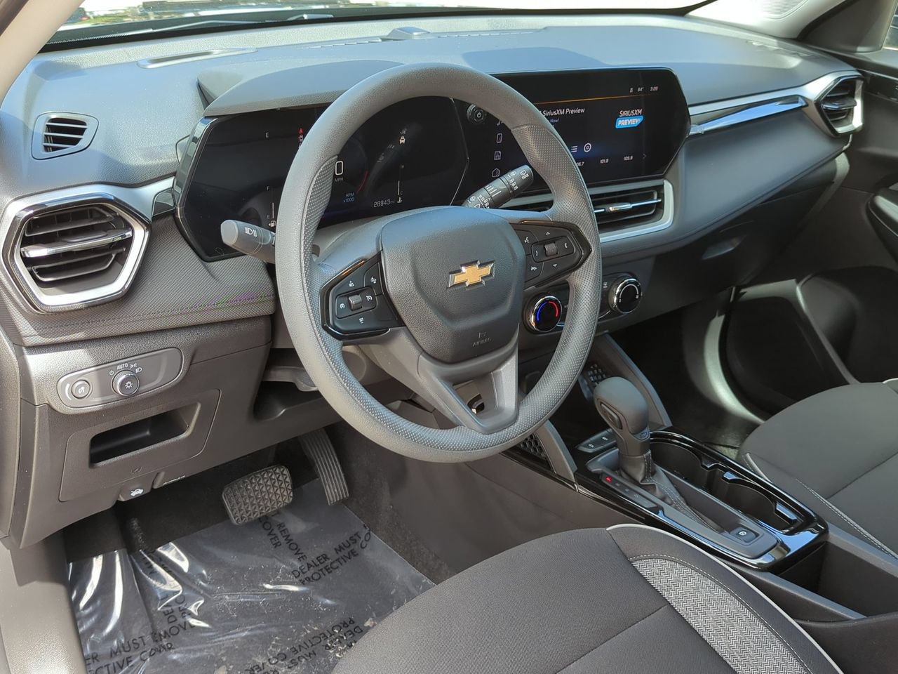 Used 2024 Chevrolet TrailBlazer LS w/ LS Confidence Package FWD image 9