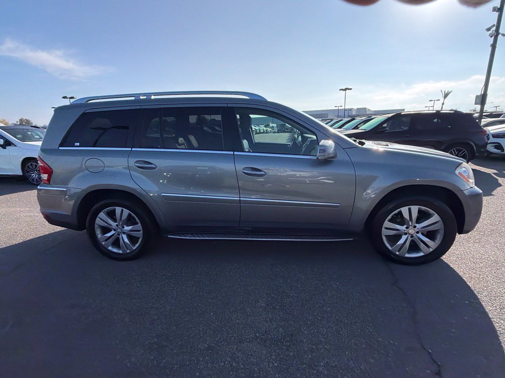 Used 2011 Mercedes-Benz GL 450 4MATIC image 7