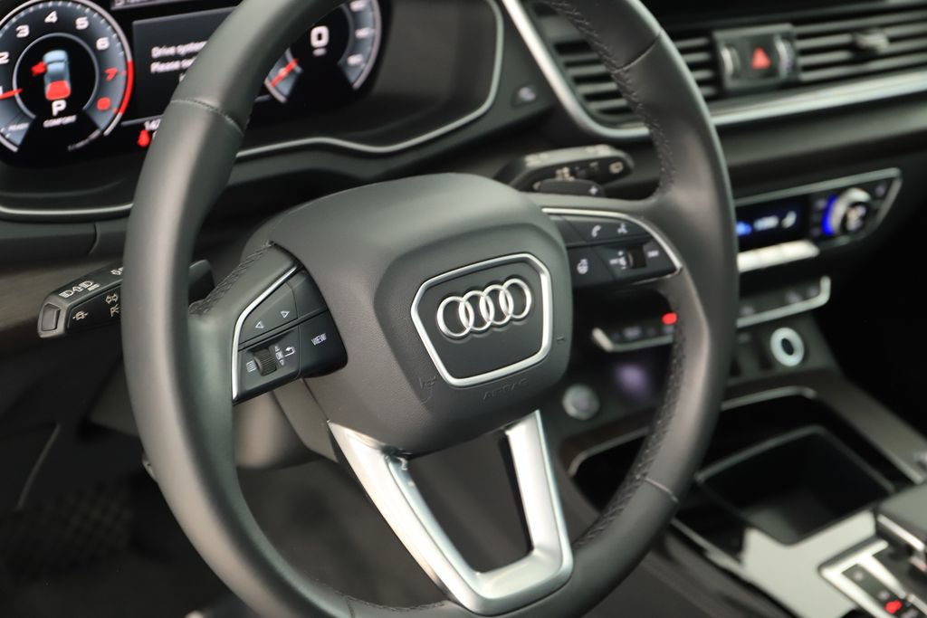 Certified 2023 Audi Q5 2.0T Premium Plus w/ Premium Plus Package AWD/4WD image 16