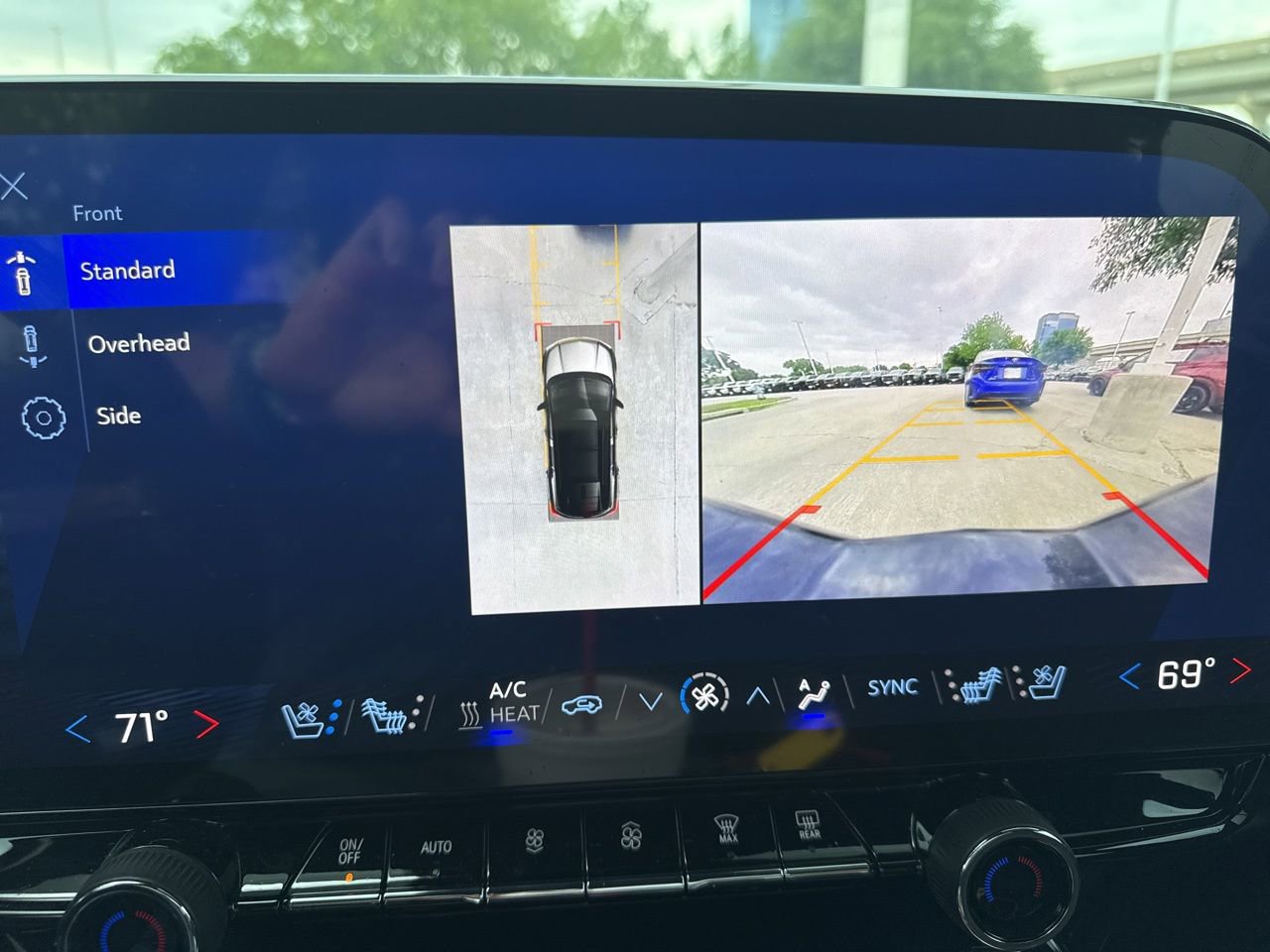 Used 2024 Chevrolet Blazer EV RS image 11