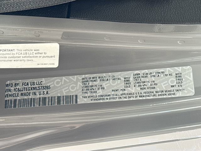 Used 2021 Jeep Gladiator Mojave w/ Cold Weather Group image 29