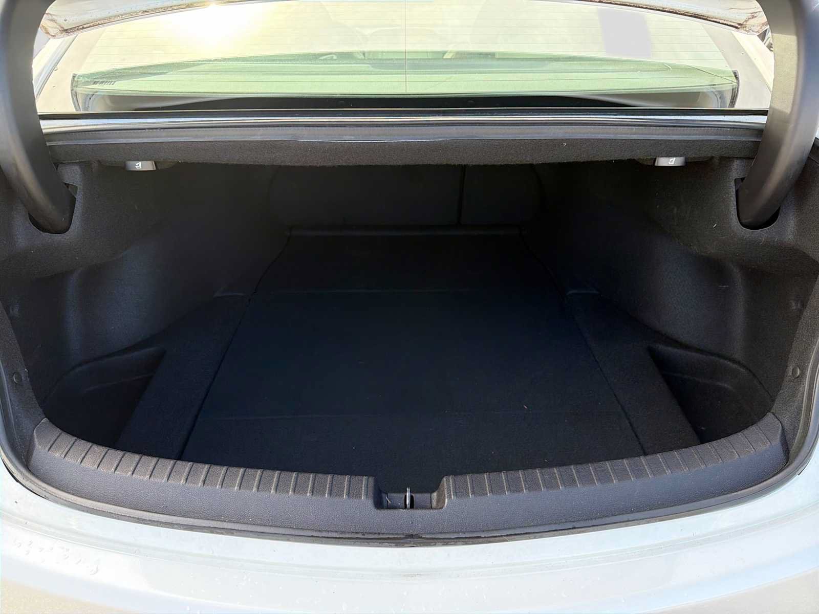 Used 2016 Acura TLX FWD image 34