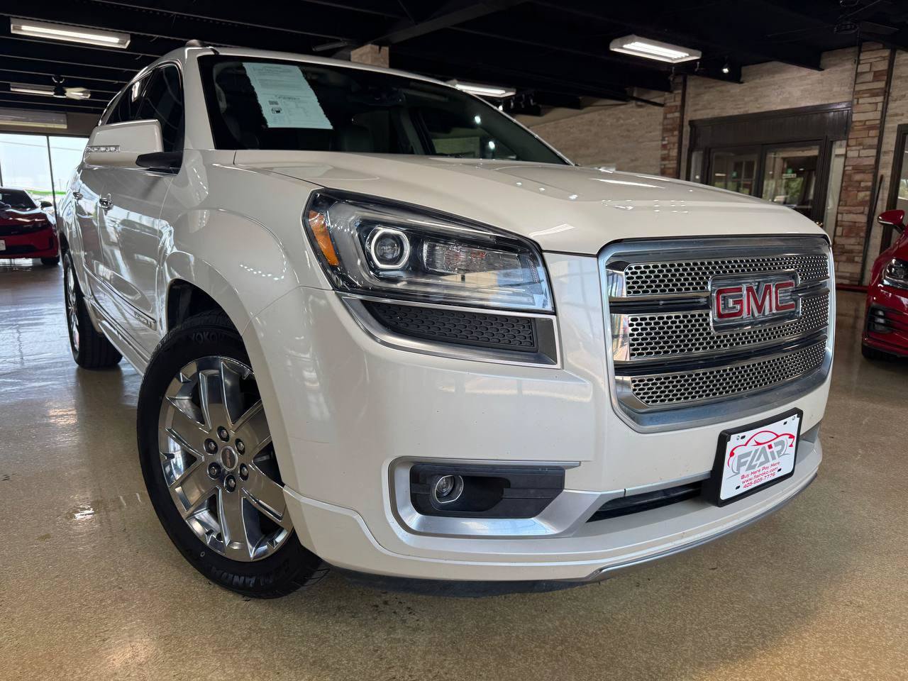Used 2014 GMC Acadia Denali AWD/4WD image 1