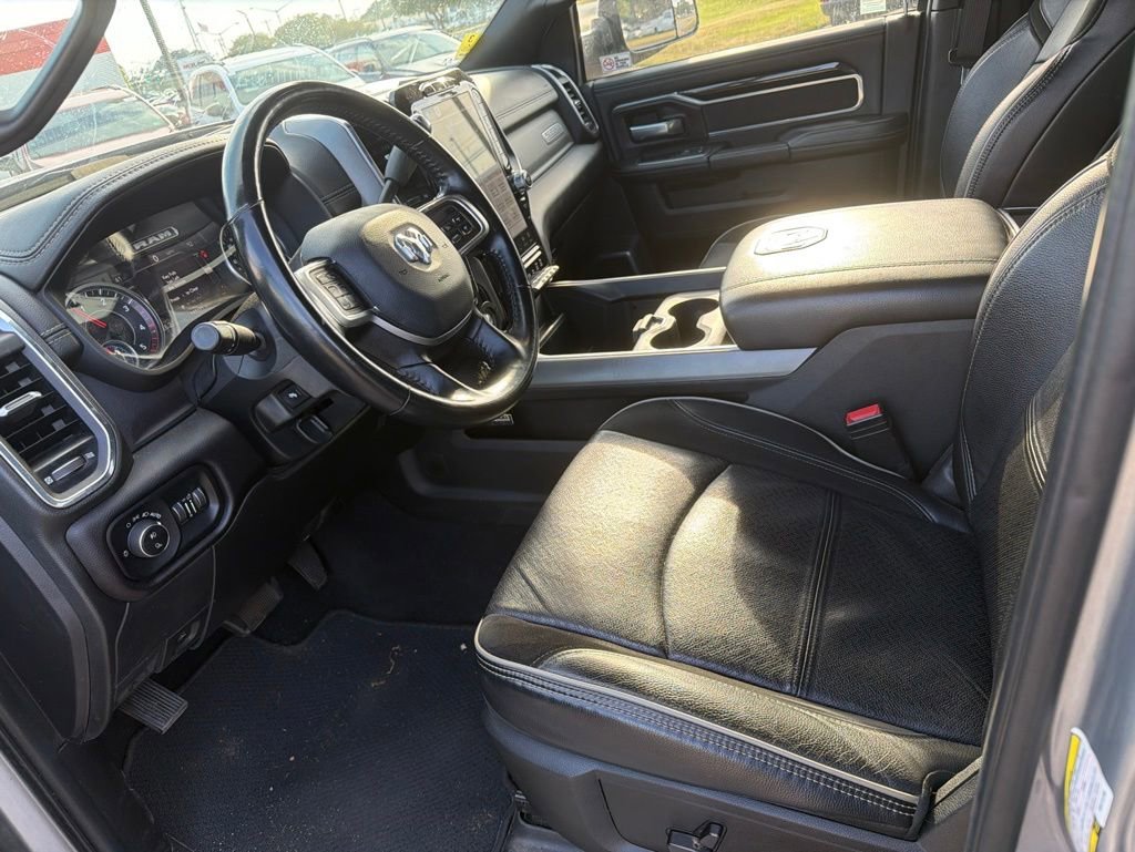 Used 2022 RAM 3500 Laramie w/ Night Edition AWD/4WD image 14