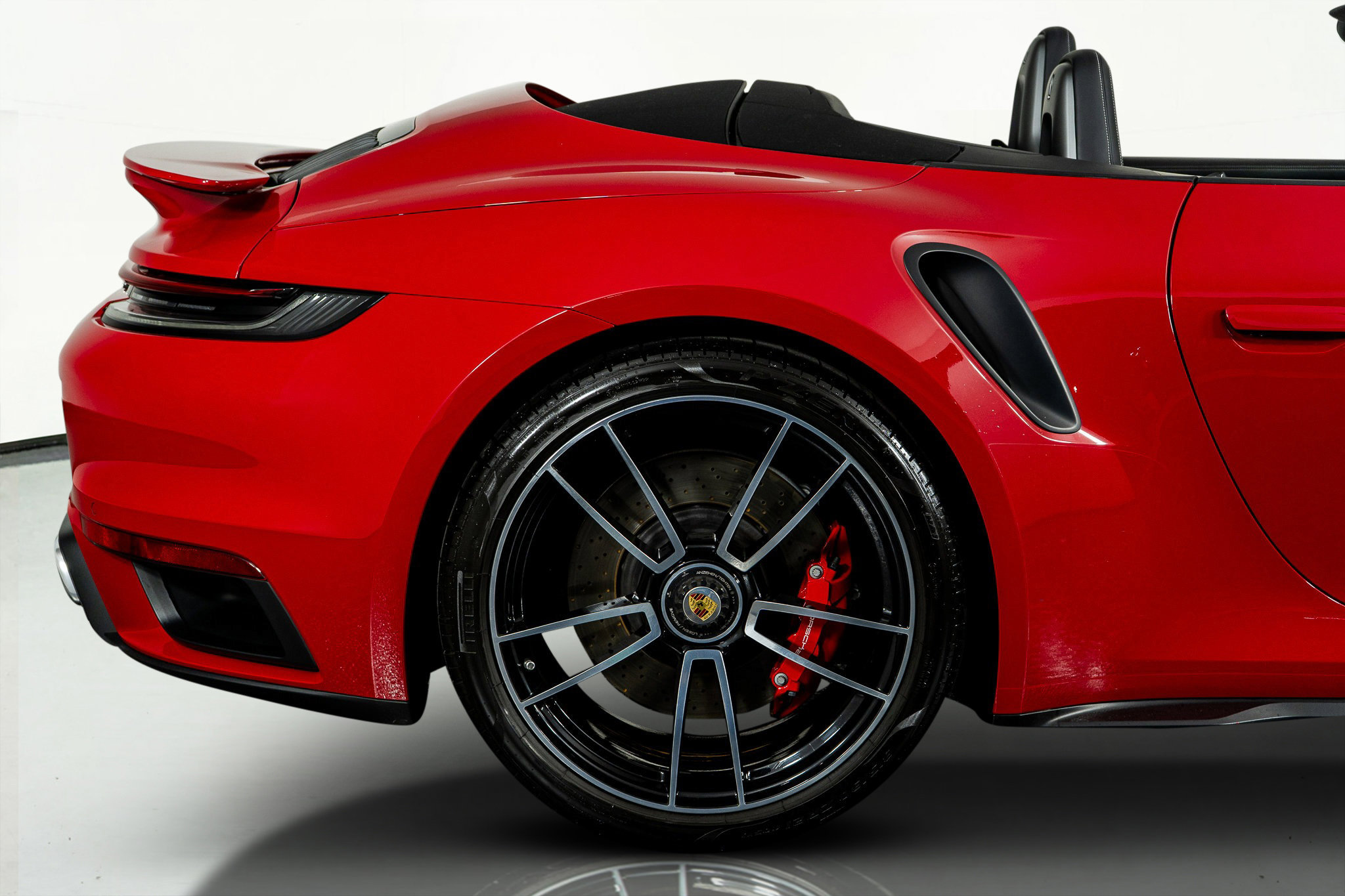 Used 2024 Porsche 911 Turbo AWD/4WD image 9
