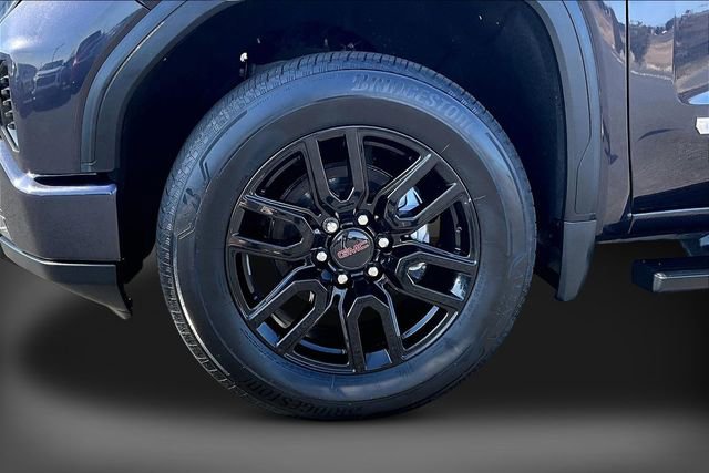 Used 2024 GMC Sierra 1500 Elevation AWD/4WD image 8