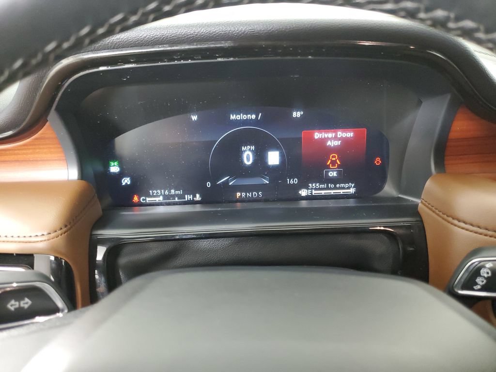 Certified 2023 Lincoln Nautilus Reserve FWD image 27