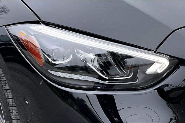 Used 2024 Mercedes-Benz C 300 Sedan image 33