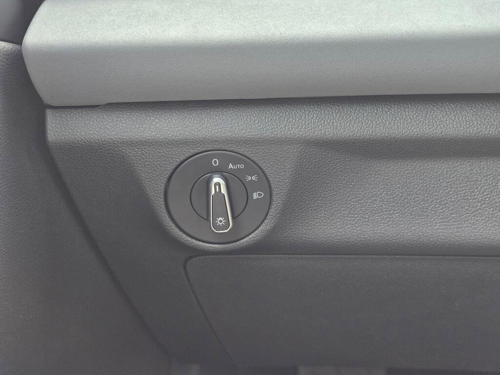 New 2026 Volkswagen Jetta SE image 25