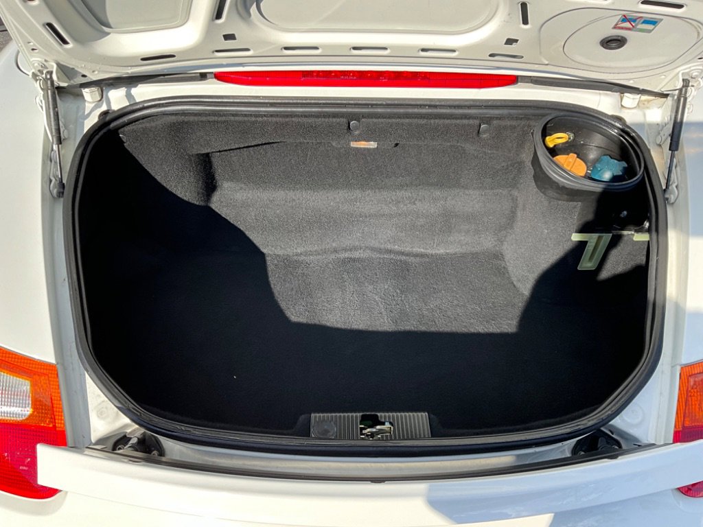 Used 2001 Porsche Boxster image 26